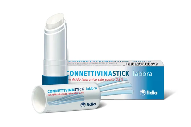 connettivina-stick-labbra-fidia-3g-acido-ialuronico-0-2 image 1